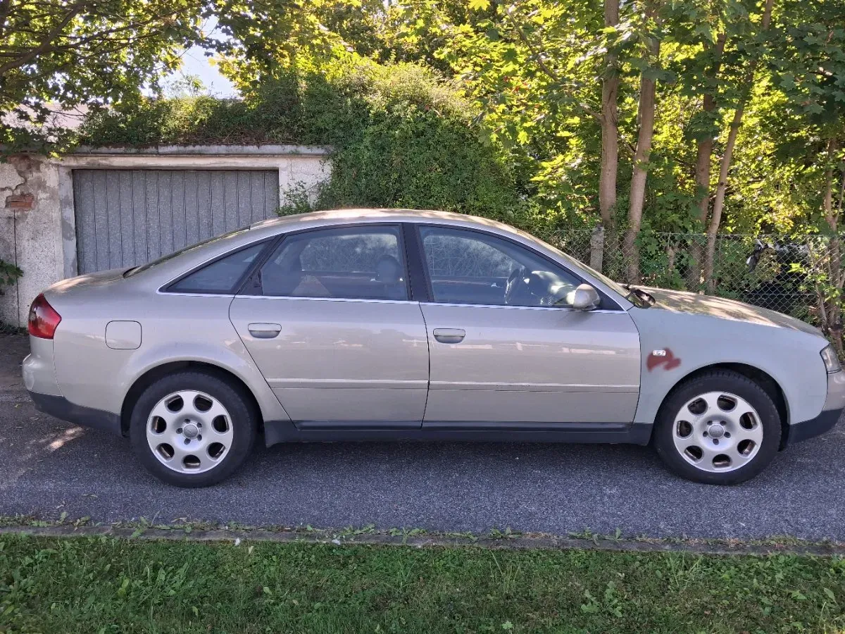 Audi A6 2002 photo 3