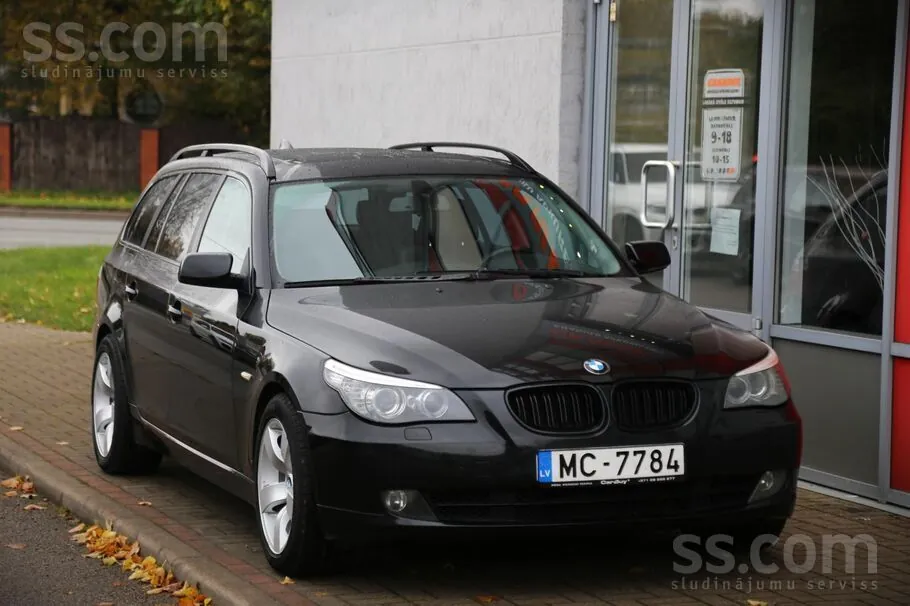 BMW 525 2009 photo 4
