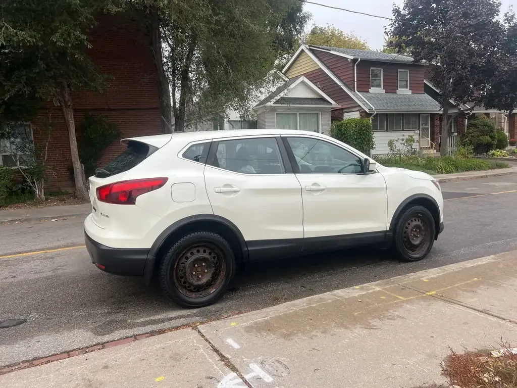 Nissan Qashqai 2017 photo 5