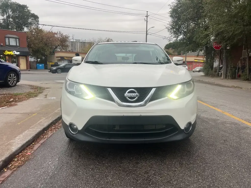 Nissan Qashqai 2017 photo 2