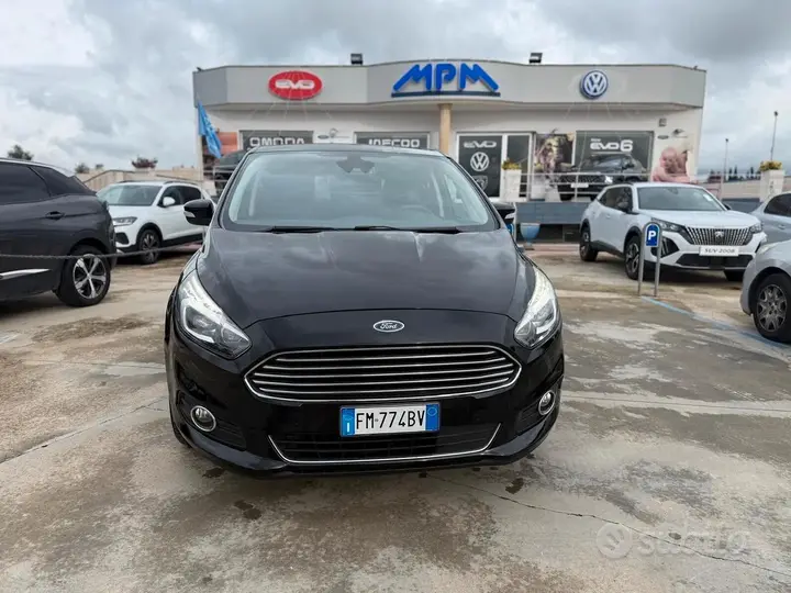 Ford S-Max 2017 photo 3