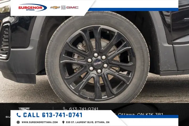 GMC Acadia 2023 photo 2