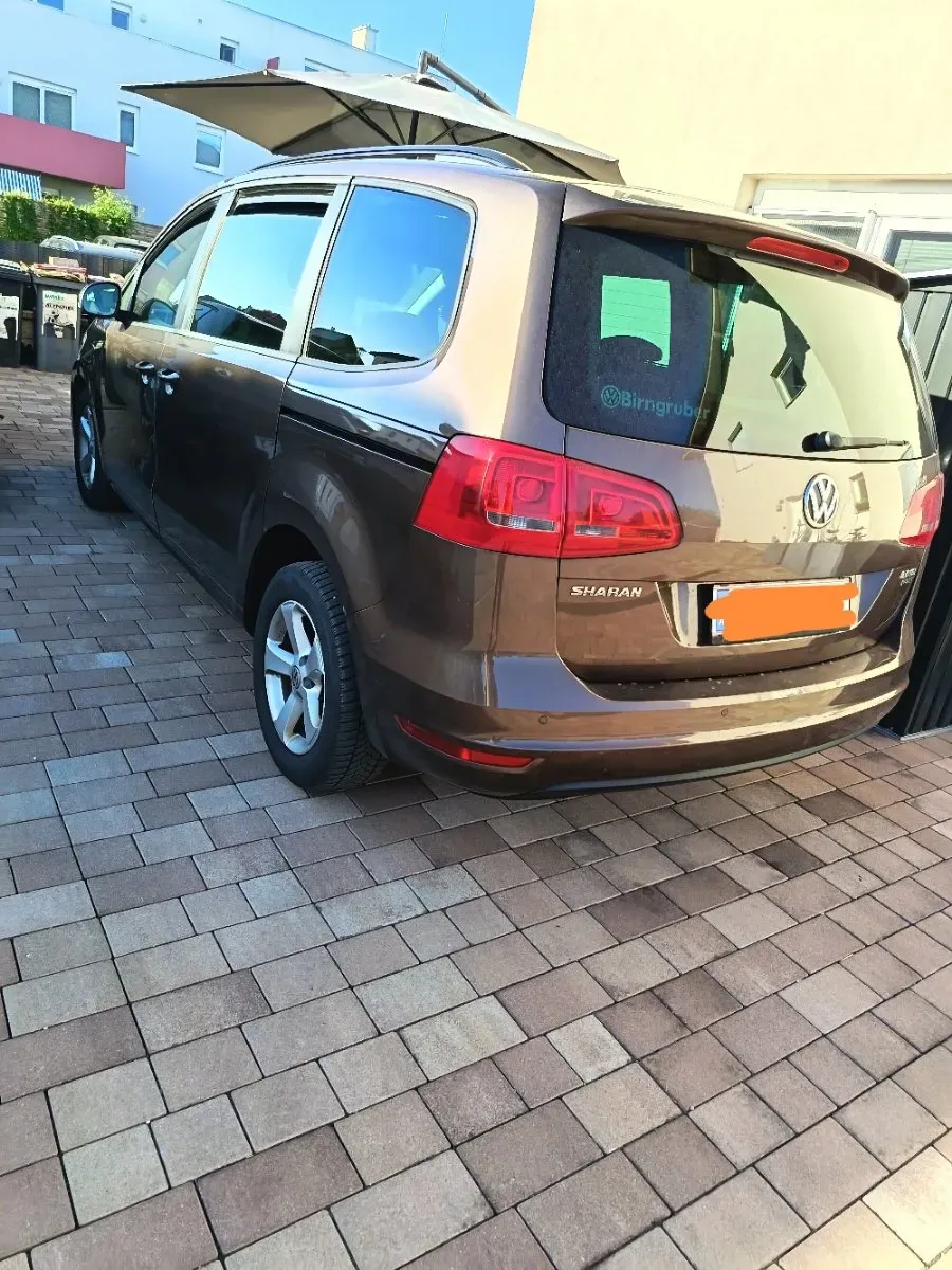 Volkswagen Sharan 2010 photo 2