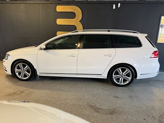Volkswagen Passat 2014 photo 2