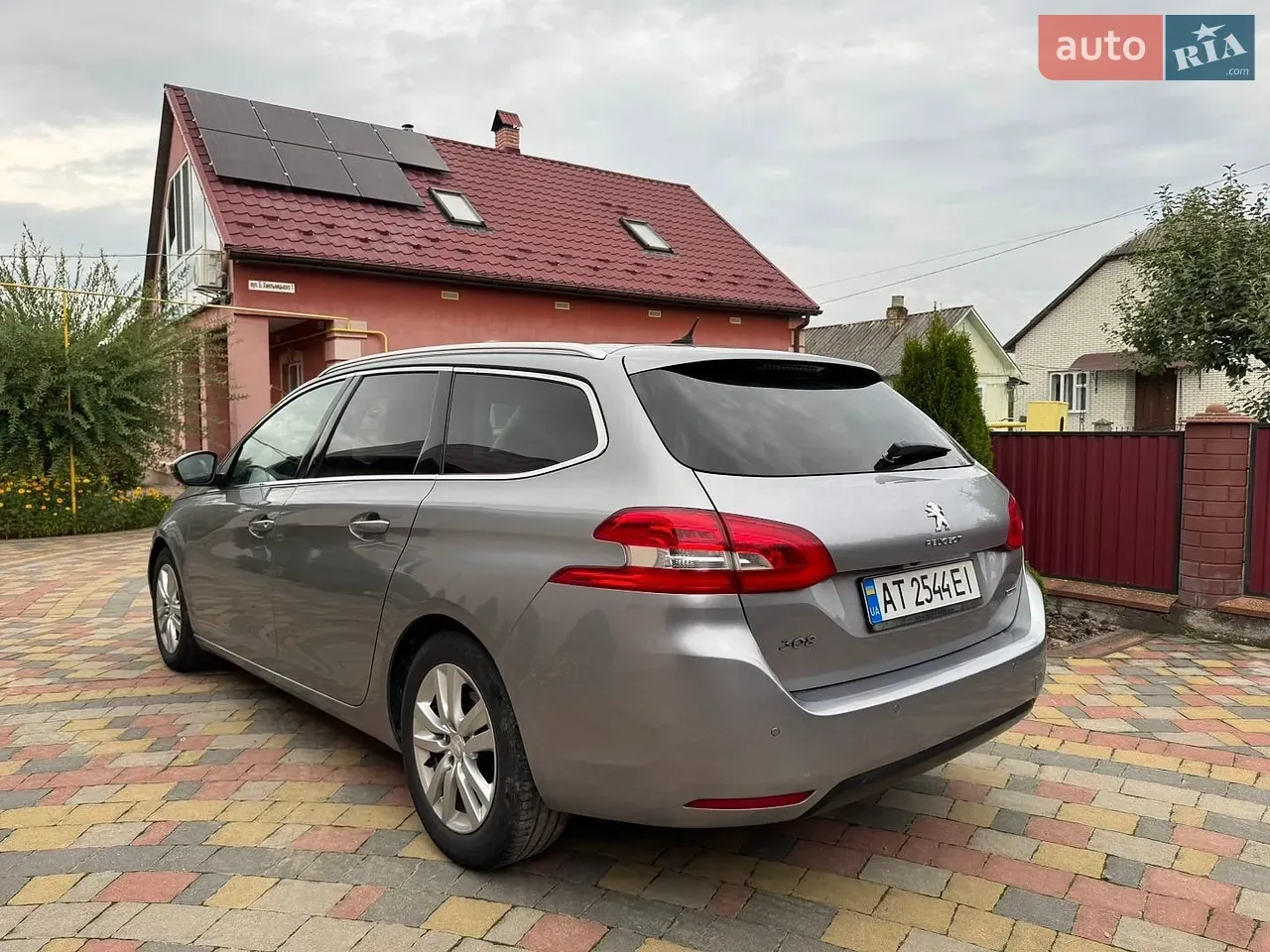 Peugeot 308 2014 photo 4