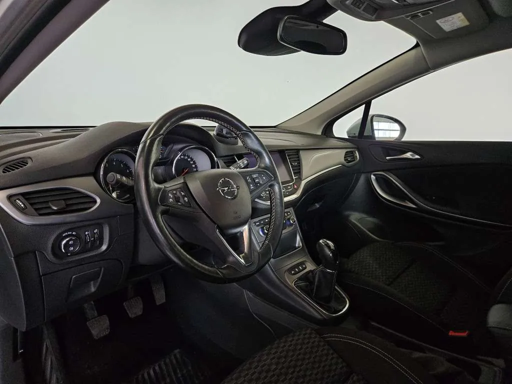 Opel Astra Sports Tourer 2017 photo 3