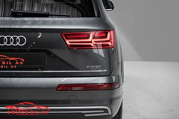 Audi Q7 2018 photo 4