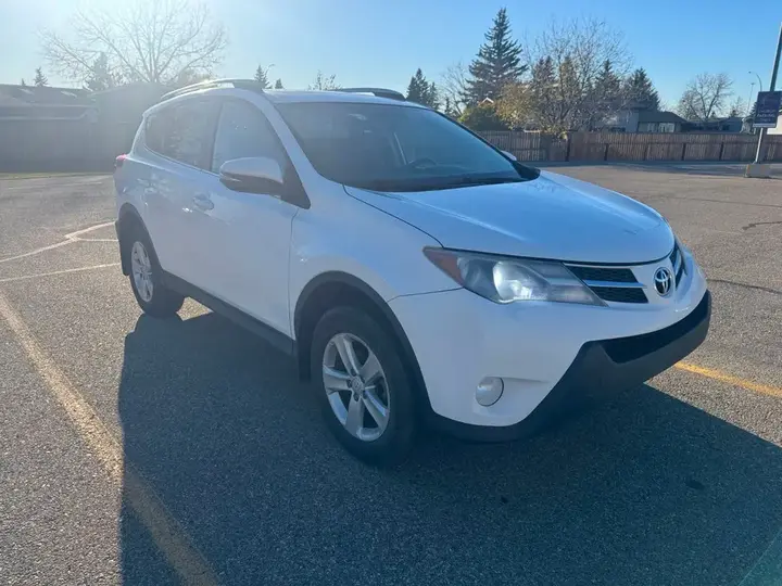Toyota Rav4 2013 photo 2