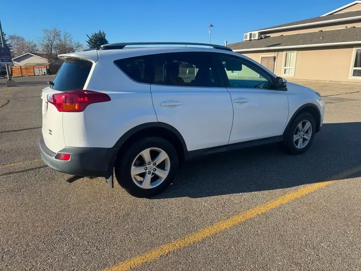 Toyota Rav4 2013 photo 3