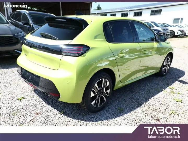 Peugeot 208 2026 photo 3