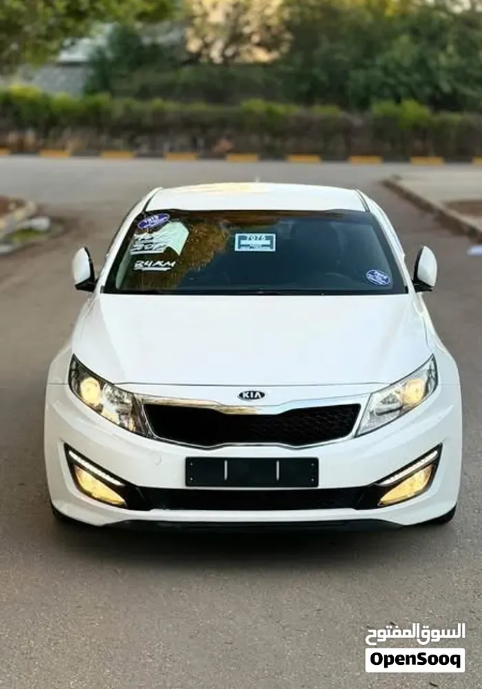 Kia K5 2012 photo 4