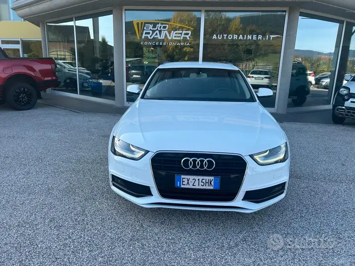 Audi A4 Avant 2014 photo 4