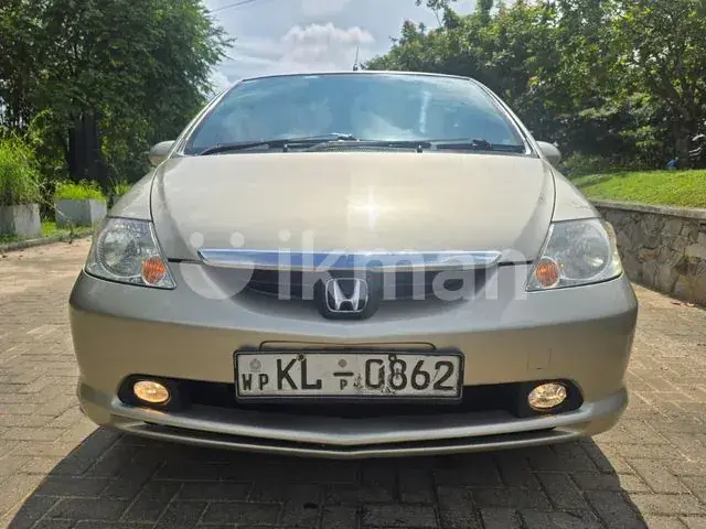 Honda City 2004 photo 2