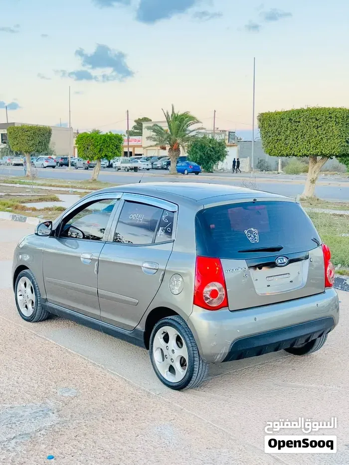 Kia Picanto 2010 photo 4