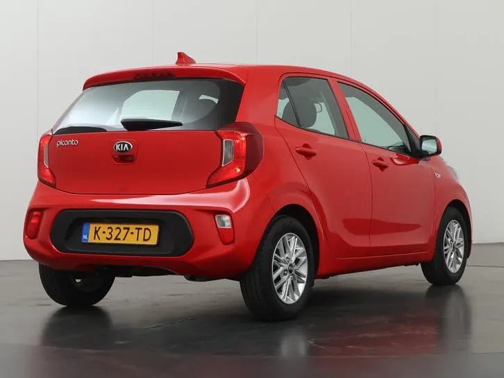 Kia Picanto 2021 photo 2
