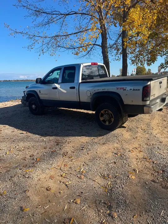 Dodge Ram 2500 2006 photo 3