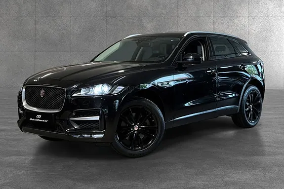 Jaguar F-Pace 2017 photo 2