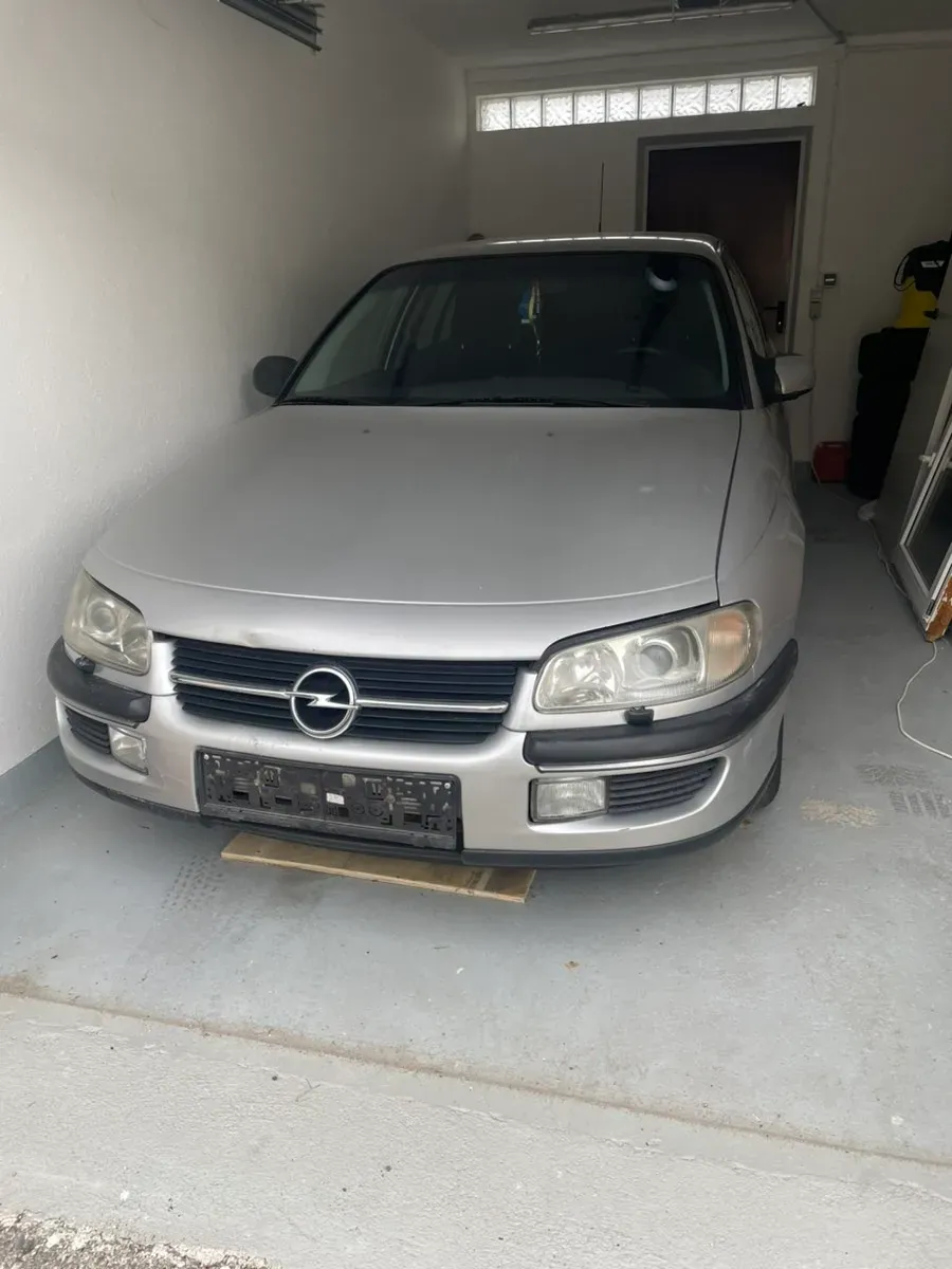 Opel Omega