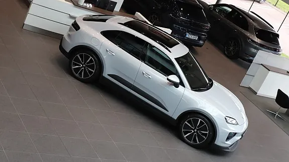 Porsche Macan 2025 photo 5