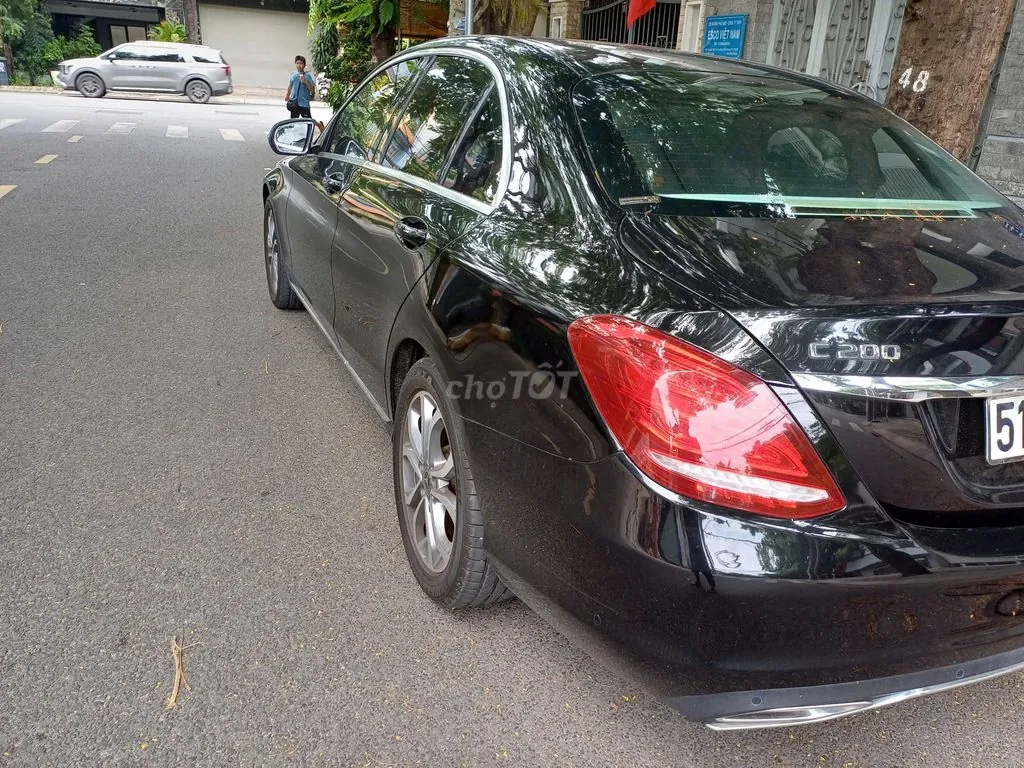 Mercedes-Benz C-Class 2018 photo 5