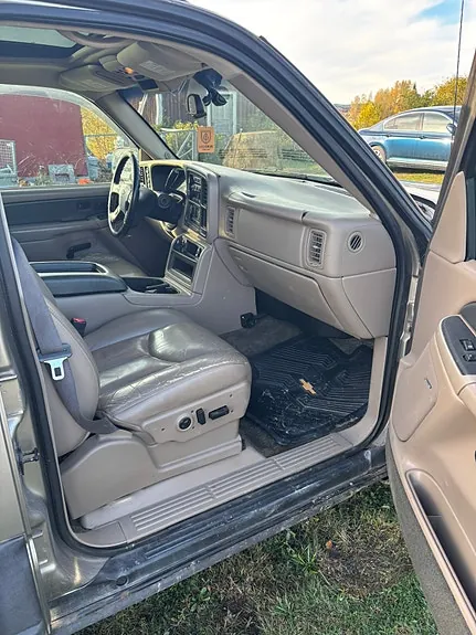 Chevrolet Avalanche 2003 photo 3