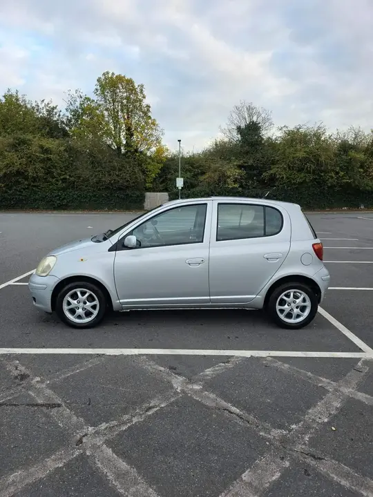 Toyota Yaris 2004 photo 5