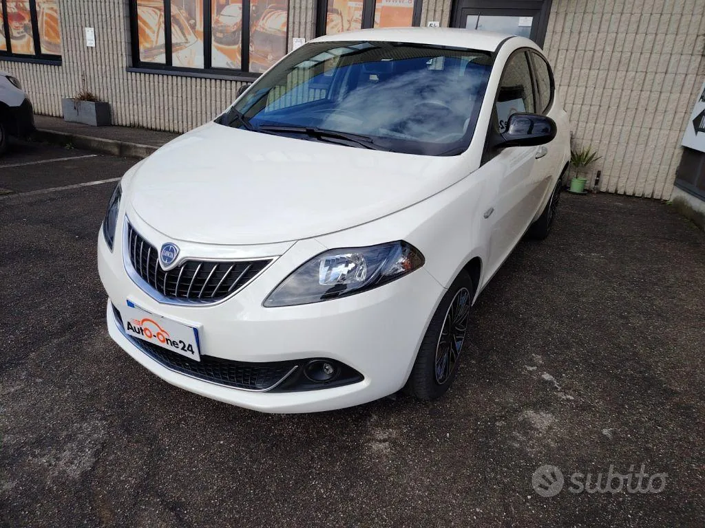 Lancia Ypsilon 2023 photo 3