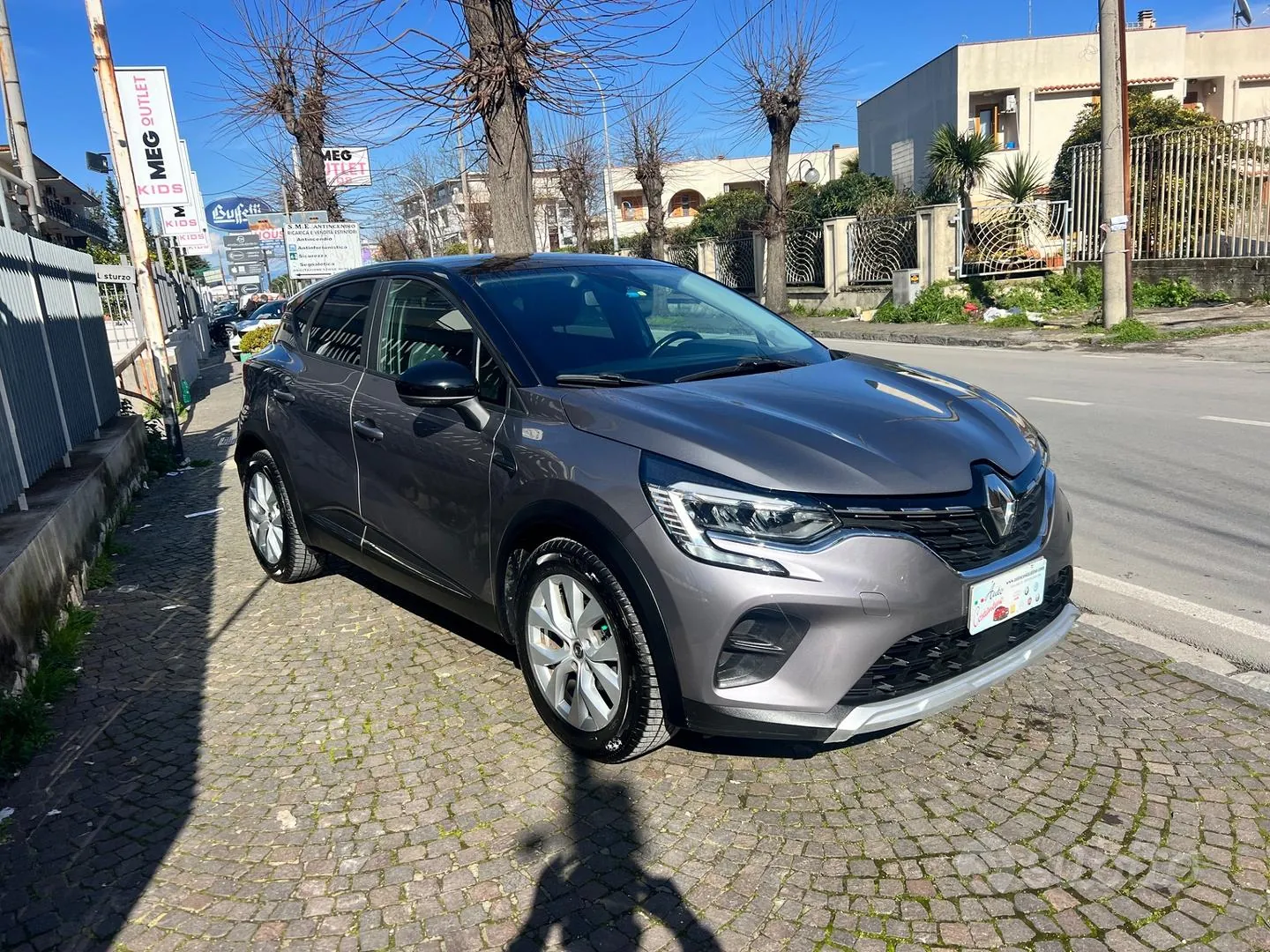 Renault Captur 2021 photo 2