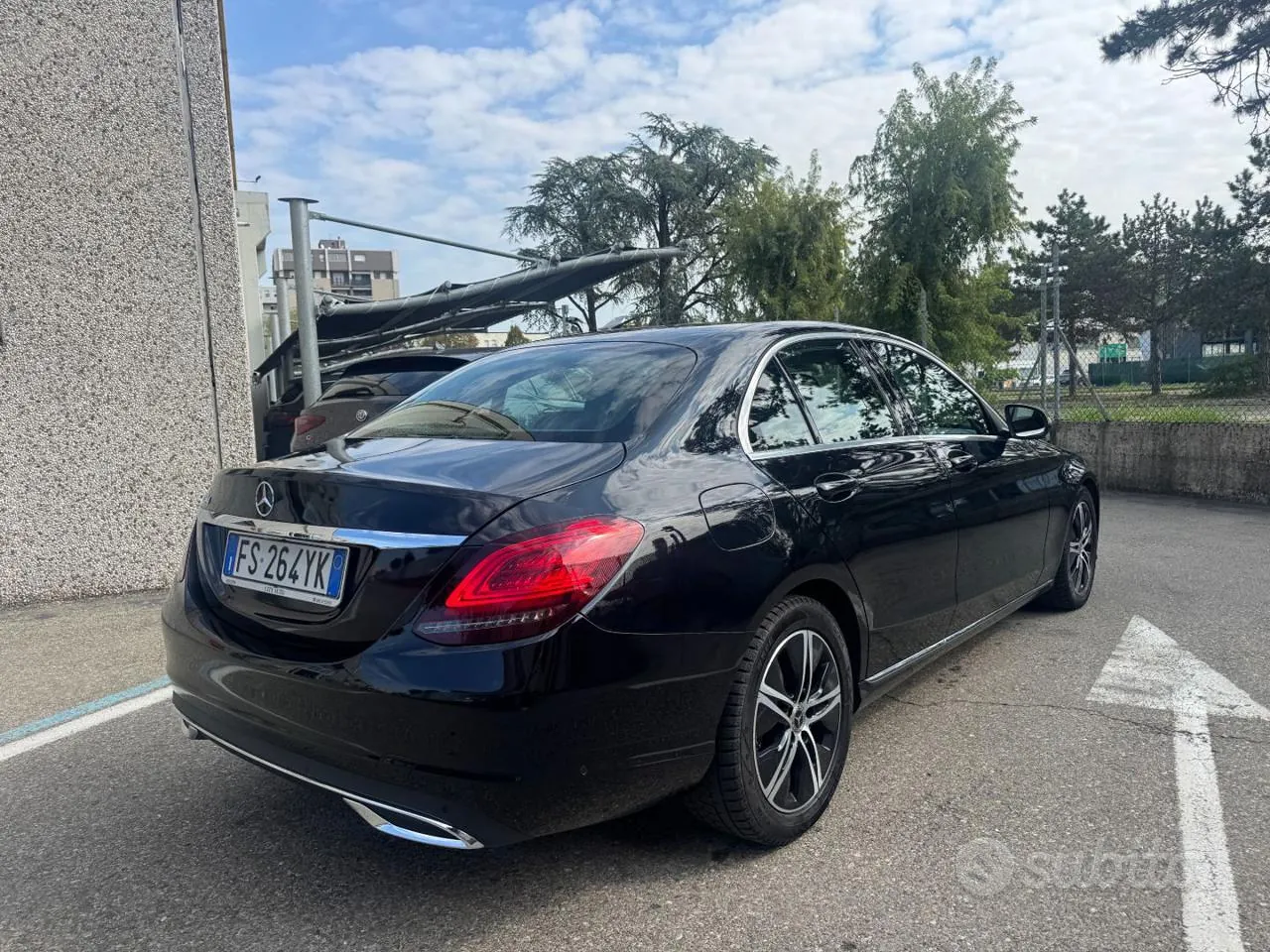 Mercedes-Benz C-Class 2018 photo 4