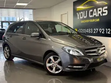 Mercedes-Benz B 180