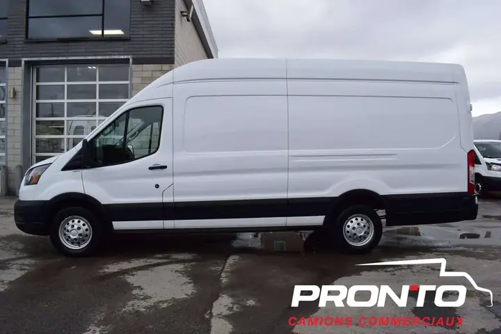 Ford Transit Cargo 2024 photo 3