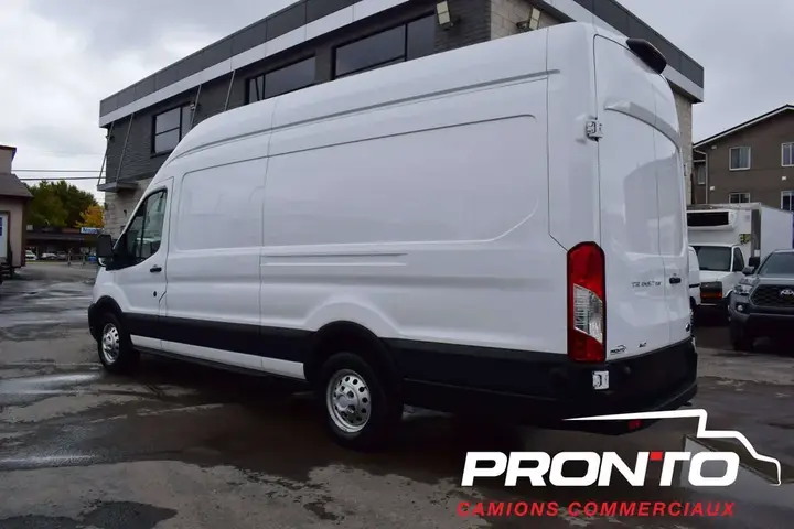 Ford Transit Cargo 2024 photo 4