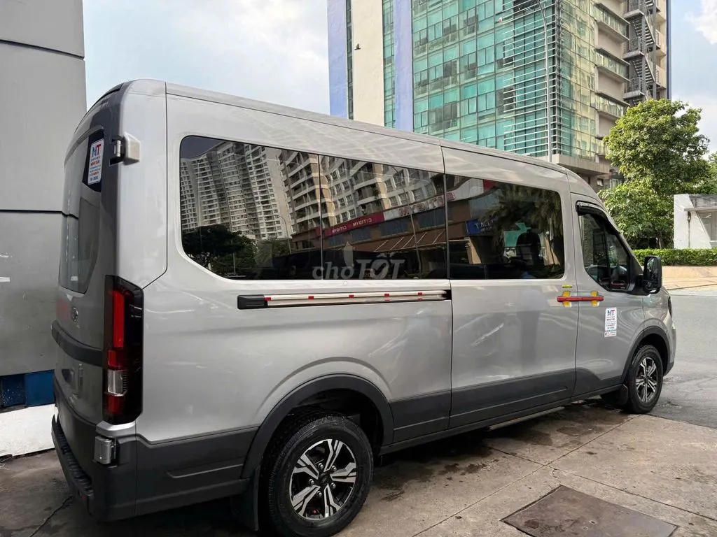 Ford Transit 2024 photo 5