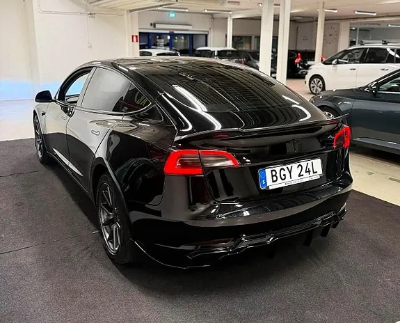 Tesla Model 3 2019 photo 5