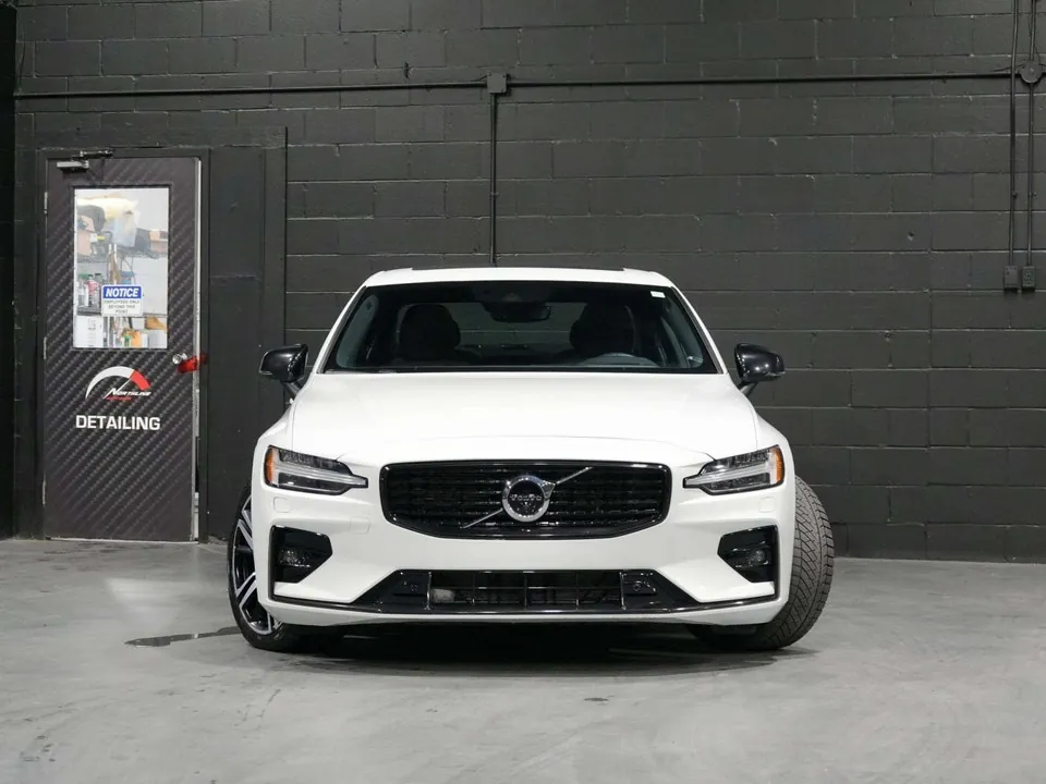 Volvo S60 2022 photo 3