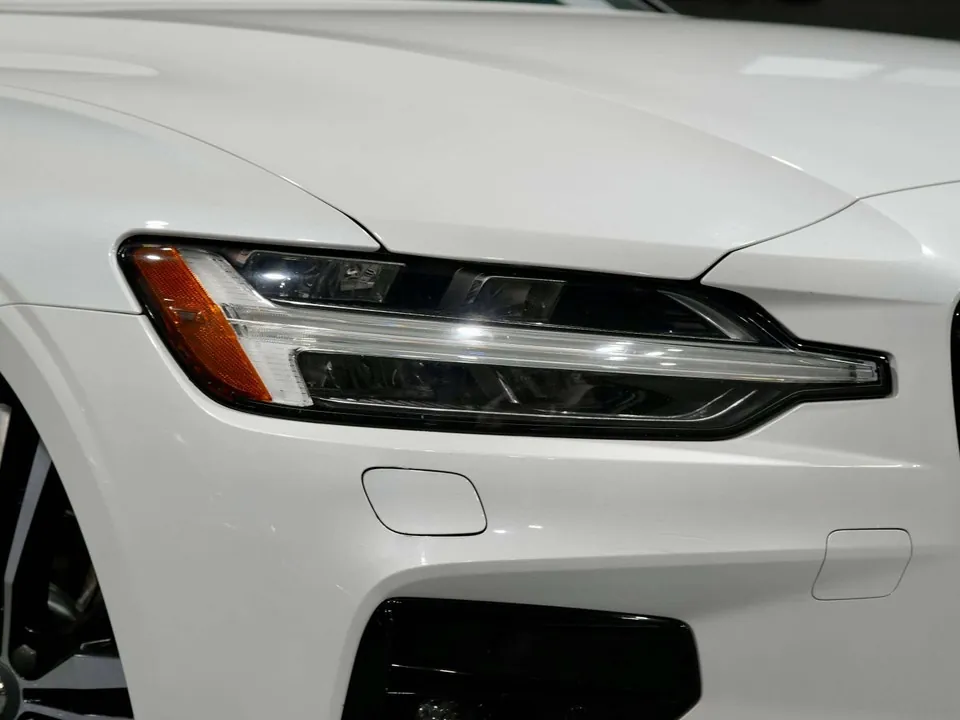 Volvo S60 2022 photo 4