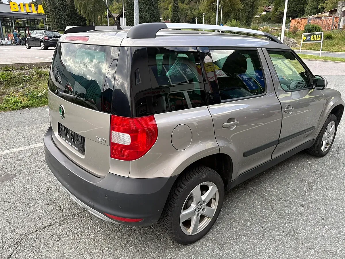 Skoda Yeti 2012 photo 3