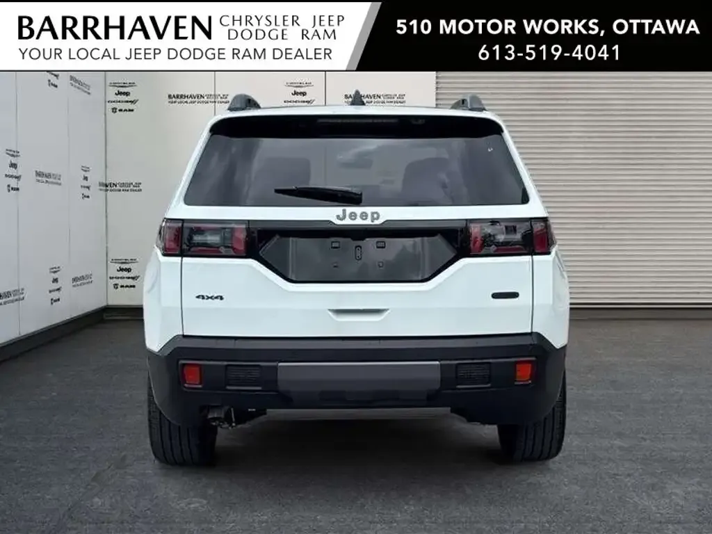 Jeep Cherokee 2026 photo 3
