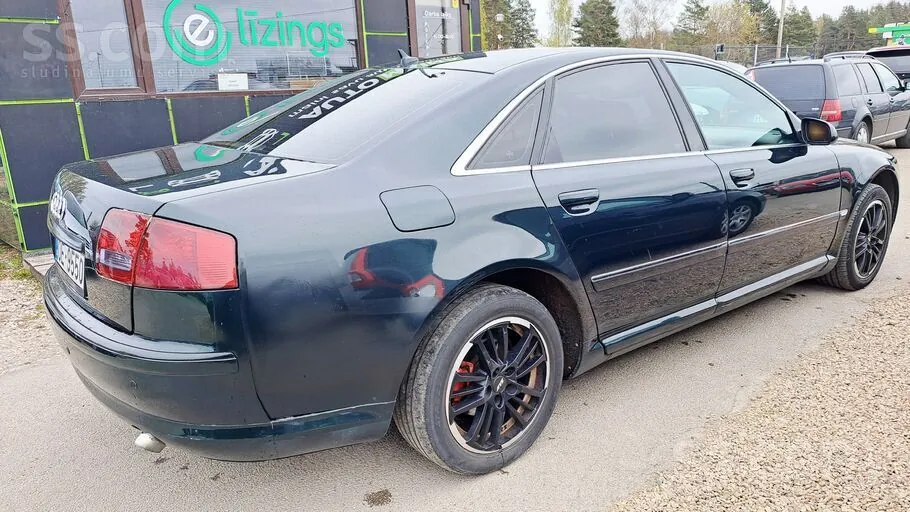 Audi A8 2006 photo 2
