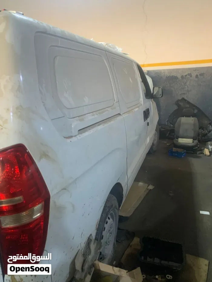Hyundai H1 Gl