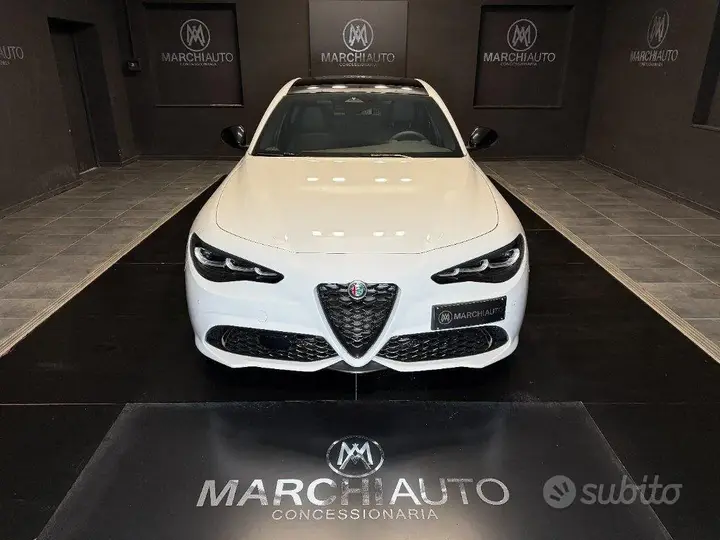 Alfa Romeo Giulia 2025 photo 2