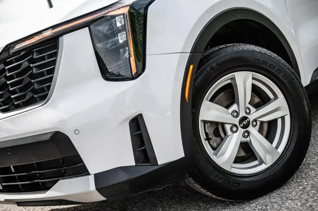 Kia Sorento 2025 photo 2