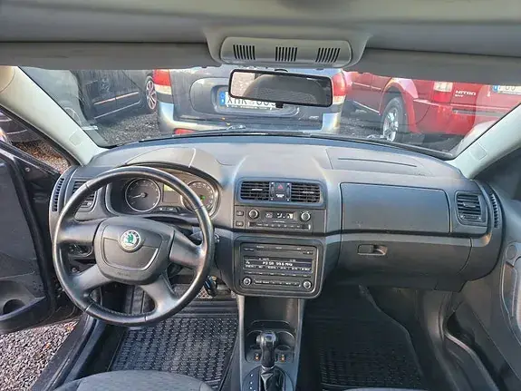 Skoda Roomster 2011 photo 5