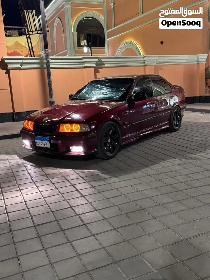 BMW 1 Series 1996 photo 2