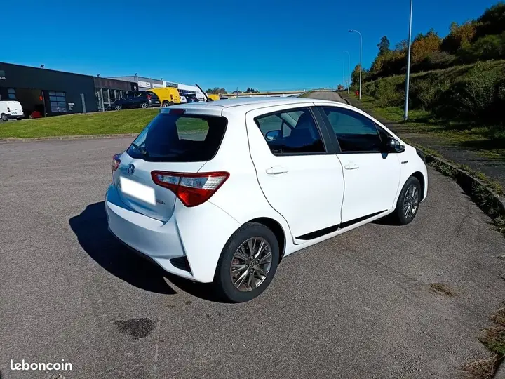 Toyota Yaris 2019 photo 5