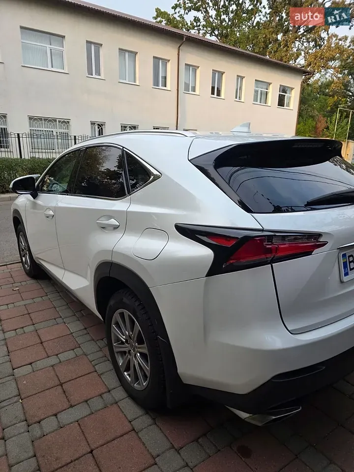 Lexus Nx 2017 photo 5