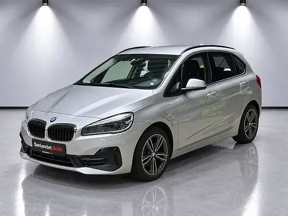 BMW 225Xe 2021 photo 4
