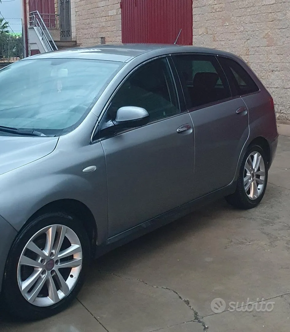 Fiat Croma 2008 photo 2
