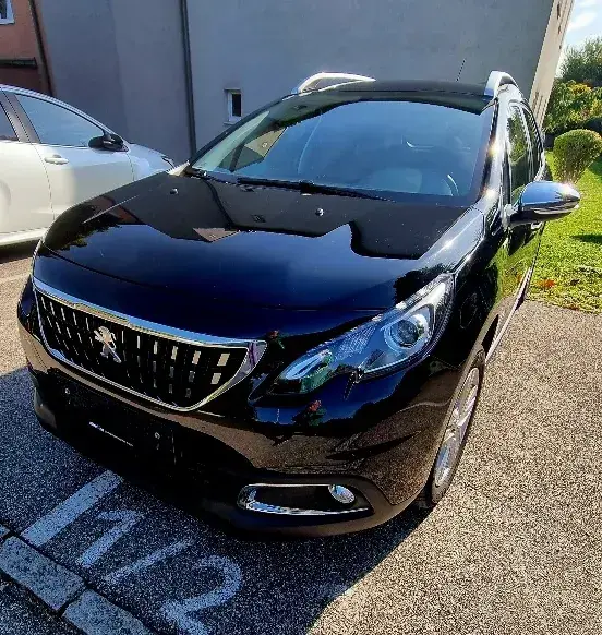 Peugeot 2008 2018 photo 2