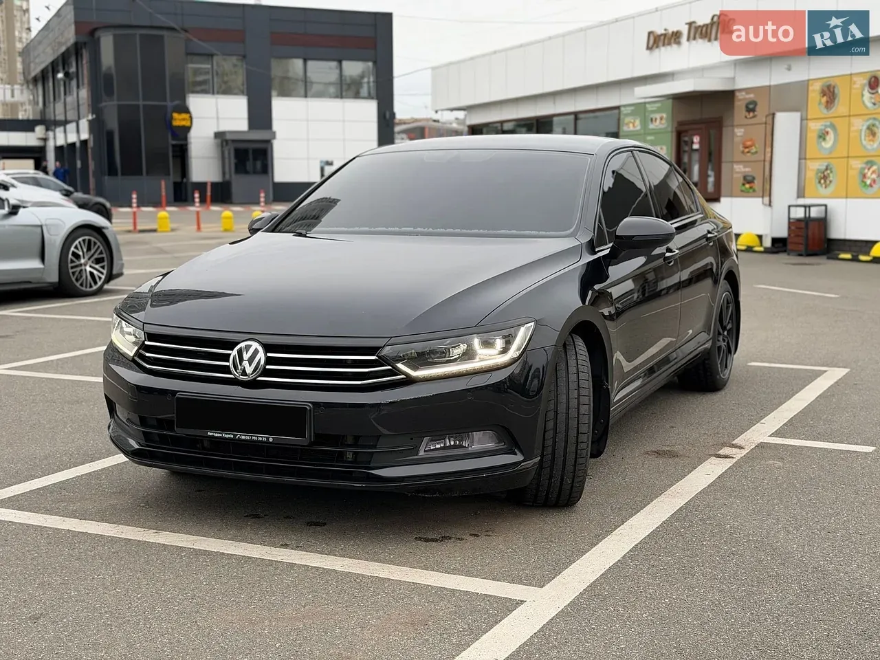 Volkswagen Passat 2018 photo 2